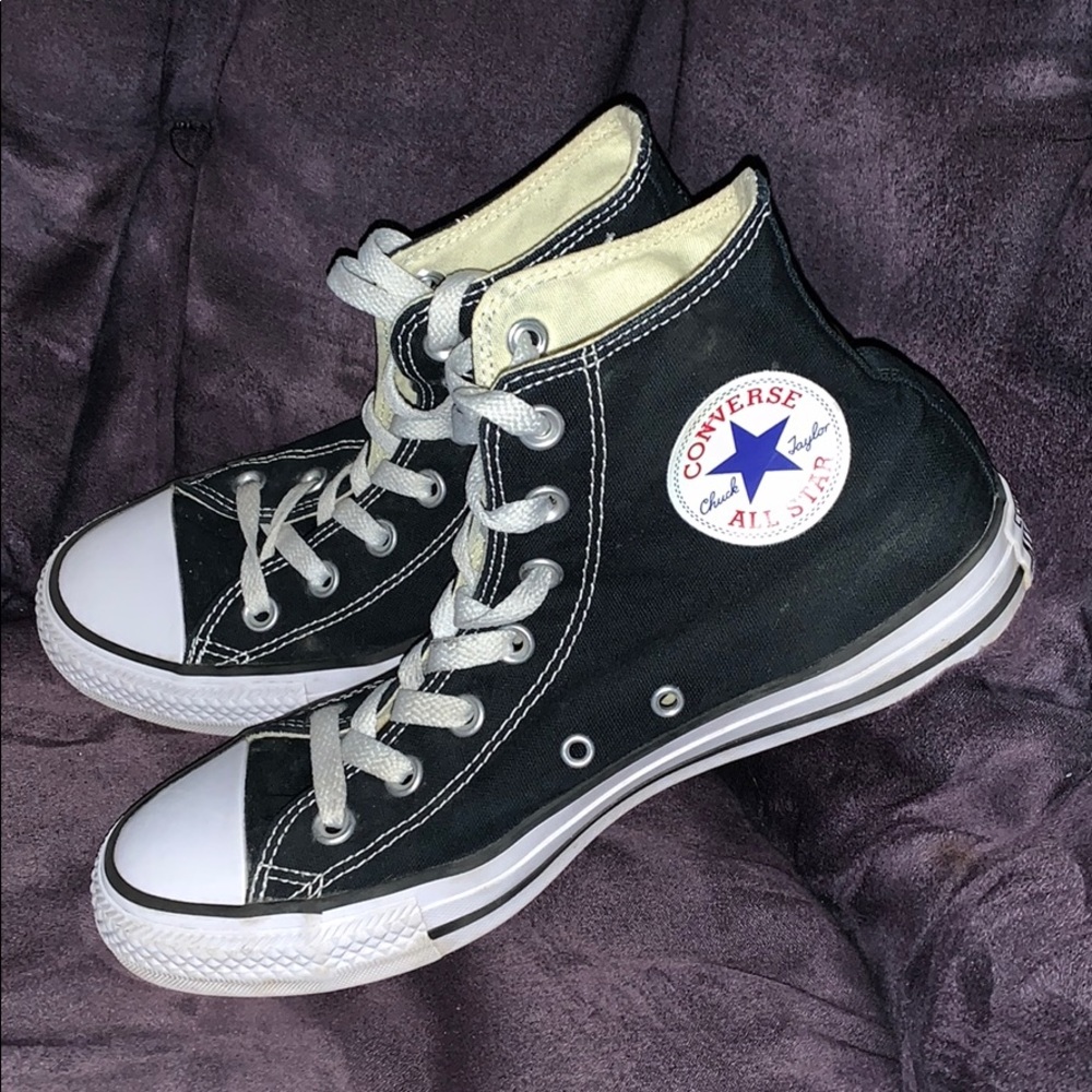 ❤️ NEW BLACK/WHITE CONVERSE